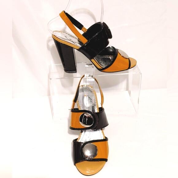 Naughty Monkey Happy Planet Sandals Formal Block Heel Black Tan Women Size 6.5 - Picture 4 of 9